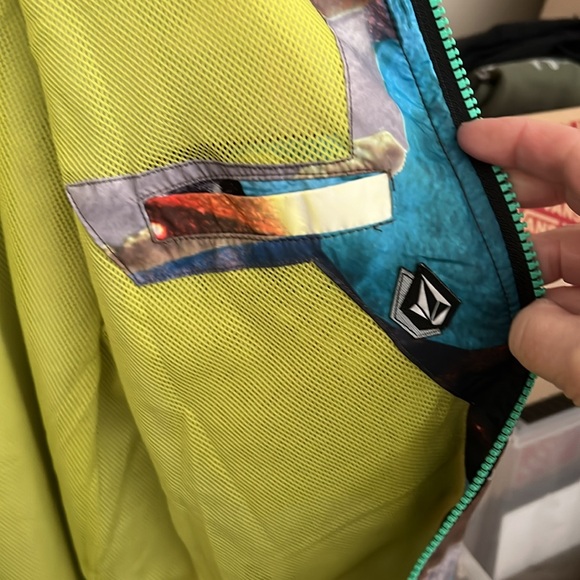 Volcom Multicolor Graphic Jacket - Picture 5 of 8